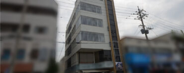 繁華街のド真ん中！730交差点至近距離の売テナントビル！ユーグレナモールや美崎町飲食店街、石垣港離島ターミナルも徒歩5分圏内！