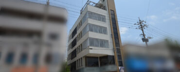 繁華街のド真ん中！730交差点至近距離の売テナントビル！ユーグレナモールや美崎町飲食店街、石垣港離島ターミナルも徒歩5分圏内！